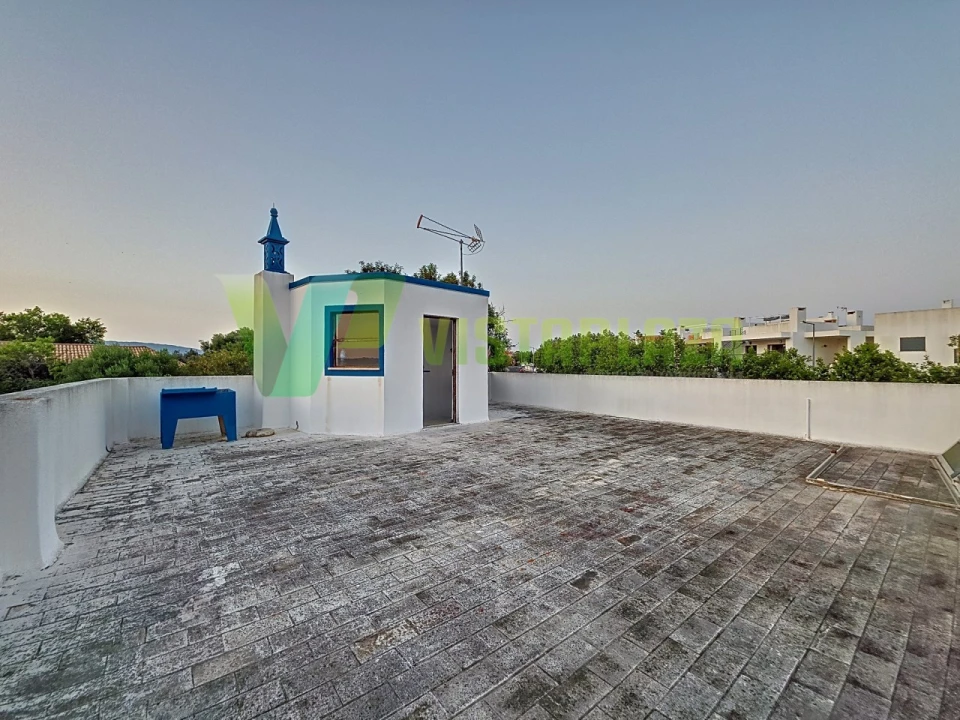 Prédio para Venda em Alvor Foto 33