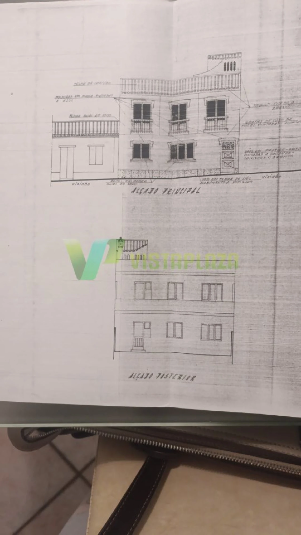 Prédio para Venda em Alvor Foto 47