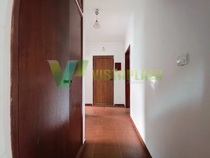 Prédio para Venda em Alvor Foto 22