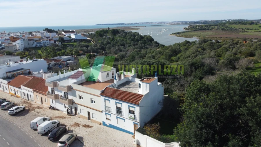 Prédio para Venda em Alvor Foto 1