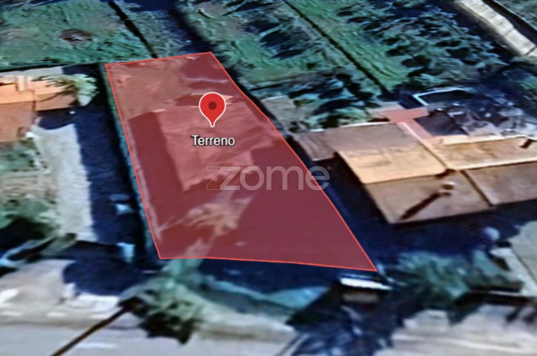 Terreno para Venda em Espinho Foto 2