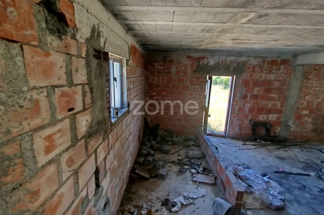 Terreno para Venda em Espinho Foto 28