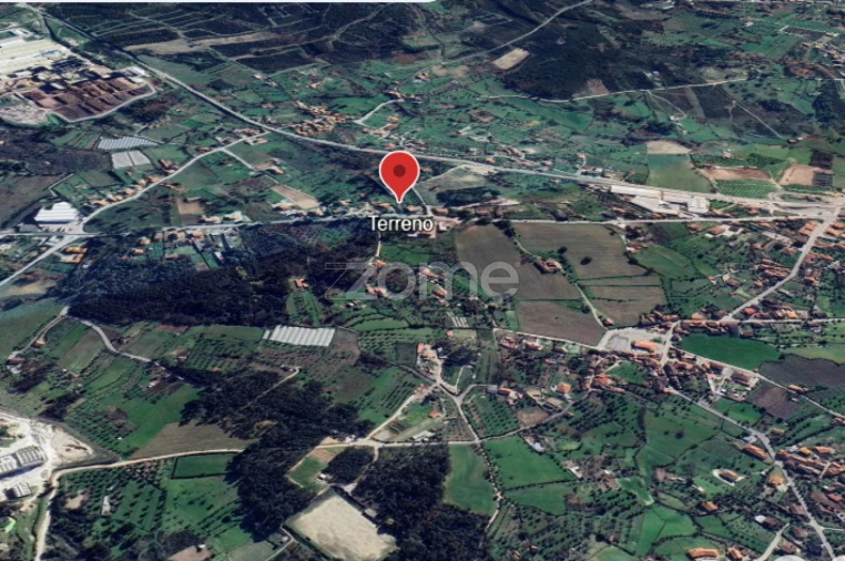 Terreno para Venda em Espinho Foto 4