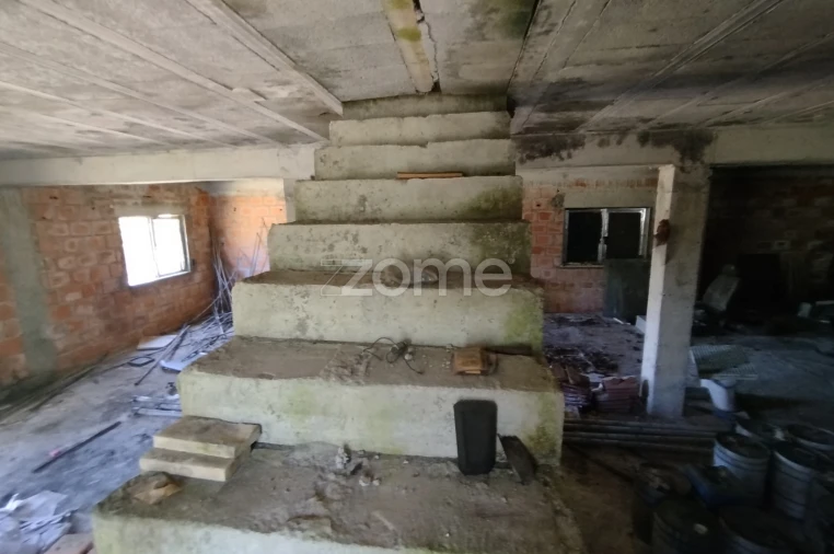 Terreno para Venda em Espinho Foto 30