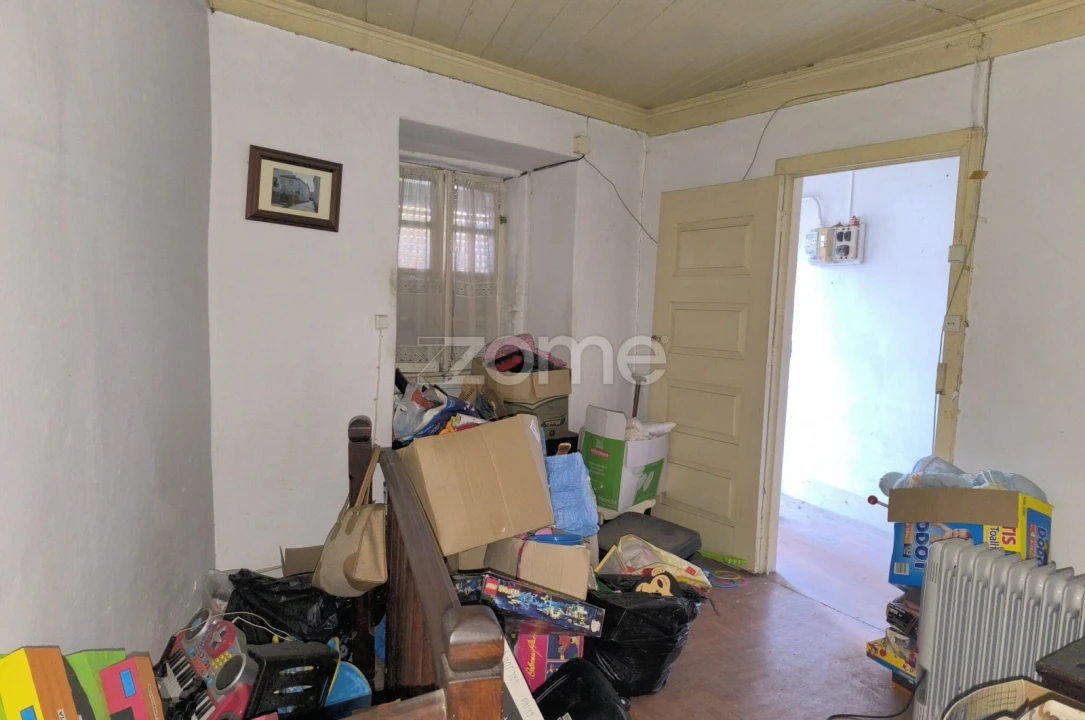 Moradia T2 para Venda em Santos Evos Foto 2