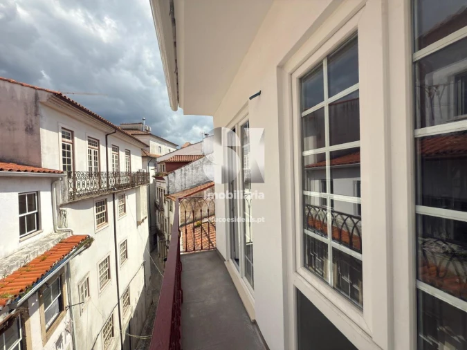 Prédio para Venda em Sé Nova, Santa Cruz, Almedina e São Bartolomeu Foto 3