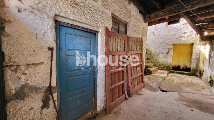 Moradia T2 para Venda em Valpaços e Sanfins Foto 18