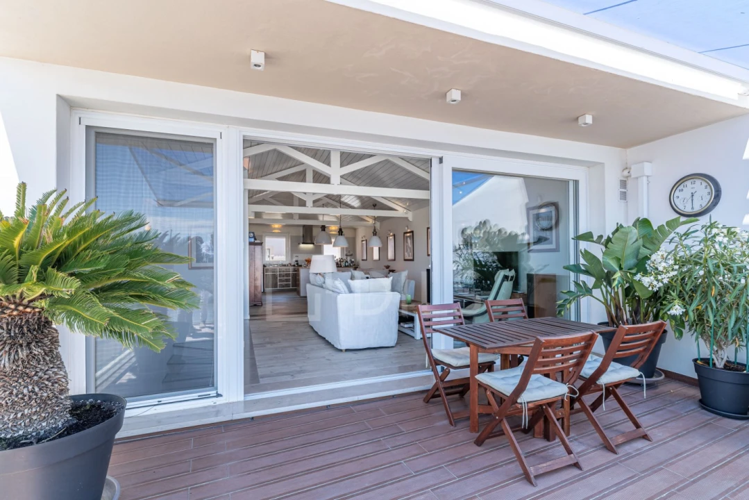 Moradia T4 para Venda em Santa Maria do Castelo e Santiago e Santa Susana Foto 7