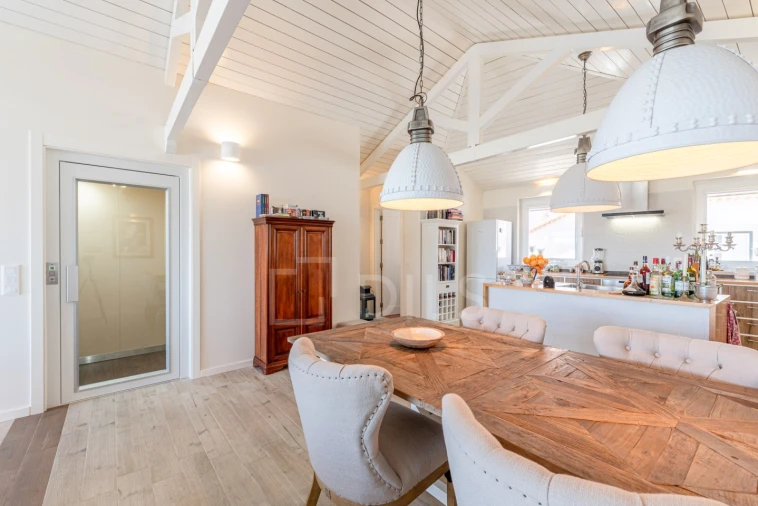 Moradia T4 para Venda em Santa Maria do Castelo e Santiago e Santa Susana Foto 13