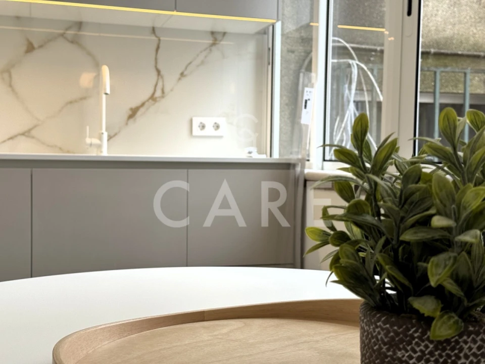 Apartamento T2 para Venda em Santo António Foto 14