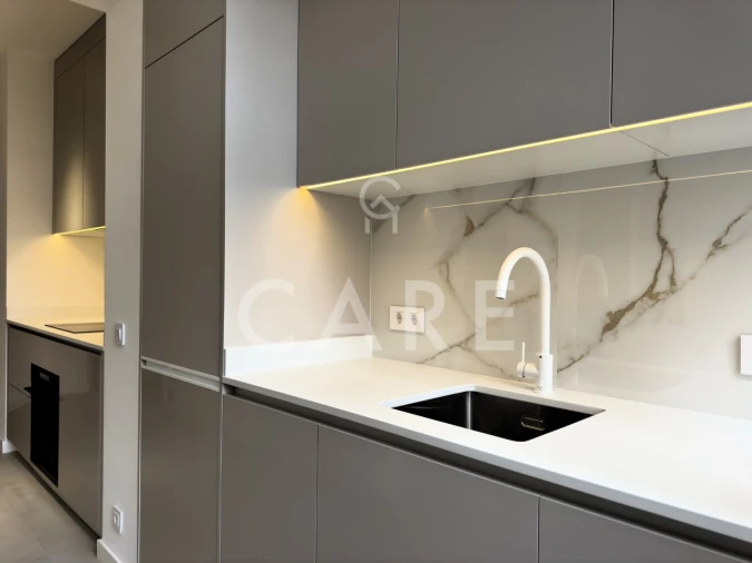 Apartamento T2 para Venda em Santo António Foto 12