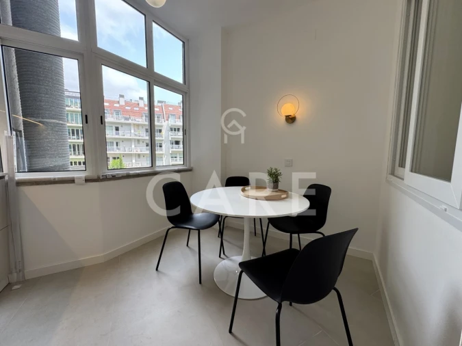 Apartamento T2 para Venda em Santo António Foto 16