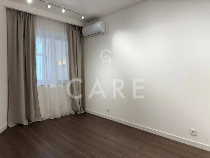 Apartamento T2 para Venda em Santo António Foto 17