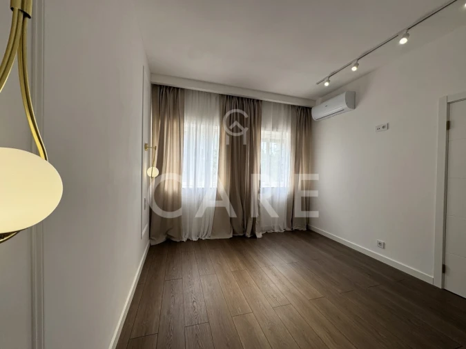 Apartamento T2 para Venda em Santo António Foto 18