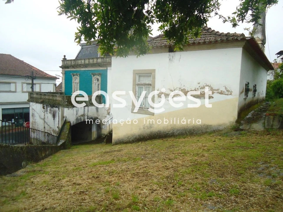 Moradia T19 para Venda em Tortosendo Foto 20