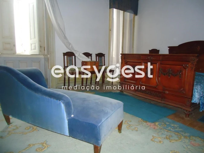 Moradia T19 para Venda em Tortosendo Foto 26