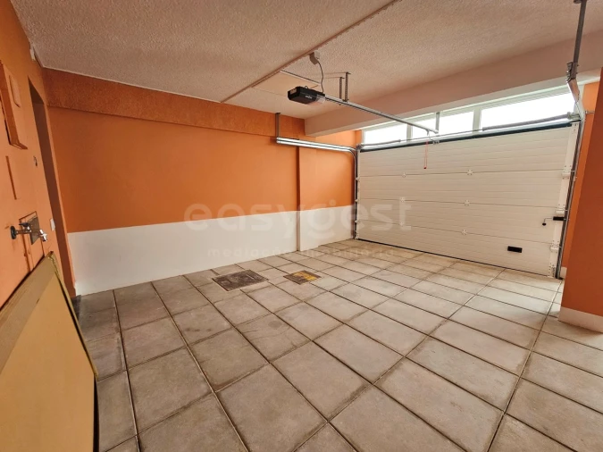 Apartamento T3 para Venda em Estômbar e Parchal Foto 11