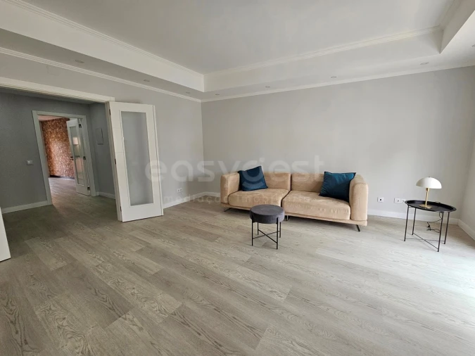 Apartamento T3 para Venda em Estômbar e Parchal Foto 12