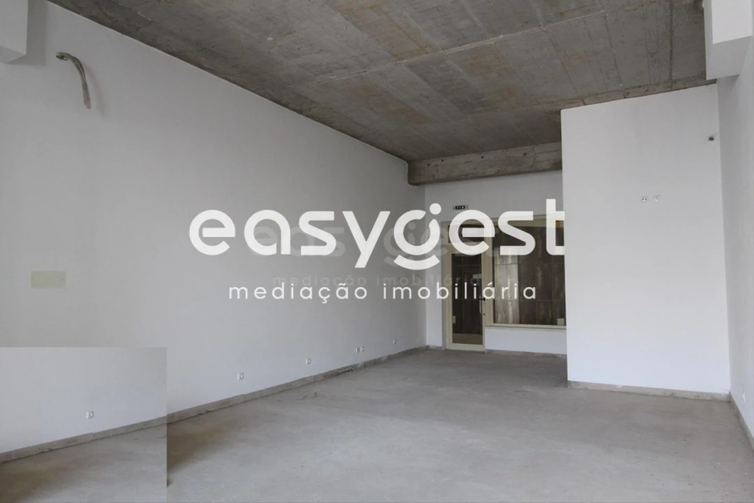 Loja para Venda em Ferragudo Foto 5