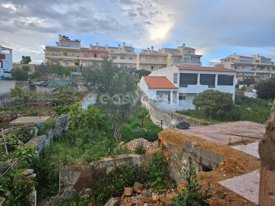 Moradia T6 para Venda em Ferragudo Foto 2