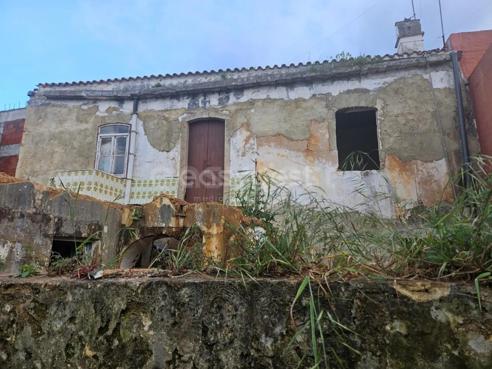 Moradia T6 para Venda em Ferragudo Foto 3