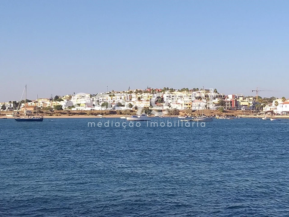 Terreno para Venda em Ferragudo Foto 2