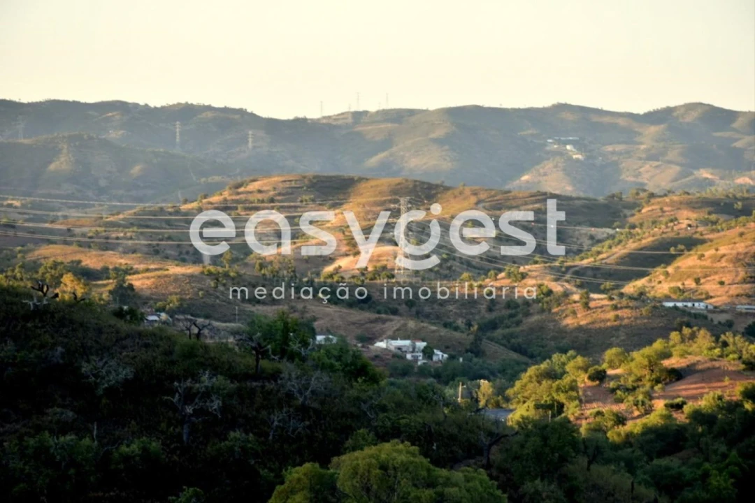 Moradia T4 para Venda em Santa Catarina da Fonte do Bispo Foto 5