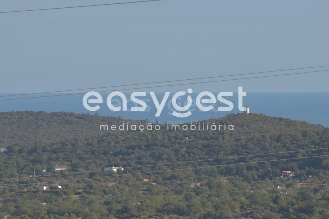 Moradia T4 para Venda em Santa Catarina da Fonte do Bispo Foto 13