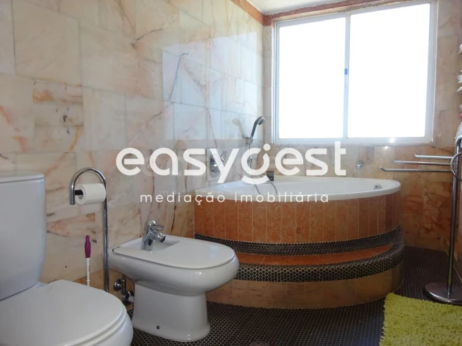 Apartamento T3 para Venda em Nazare Foto 10