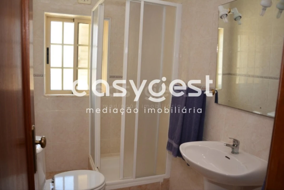 Moradia T10 para Venda em Albufeira e Olhos de Água Foto 12