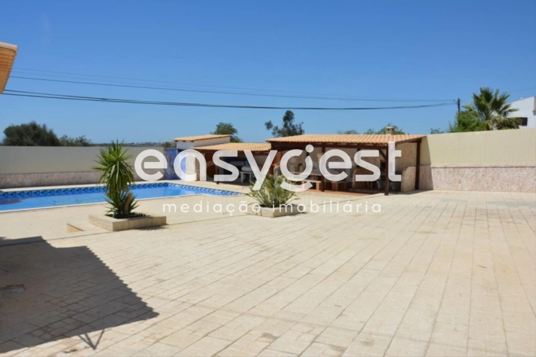 Moradia T10 para Venda em Albufeira e Olhos de Água Foto 36