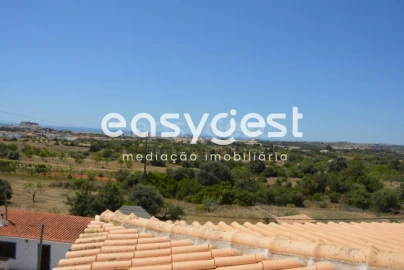 Moradia T10 para Venda em Albufeira e Olhos de Água
