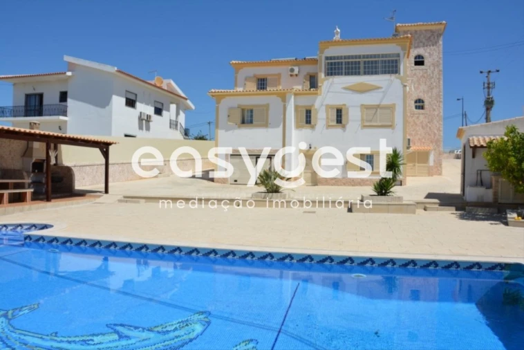 Moradia T10 para Venda em Albufeira e Olhos de Água Foto 41