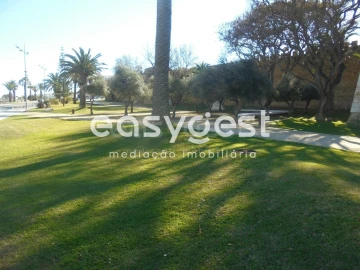 Terreno para Venda em Lagos (São Sebastião e Santa Maria)
