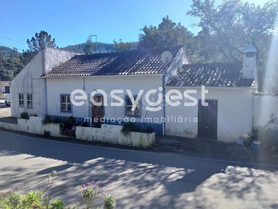 Quinta T2 para Venda em Monchique Foto 1