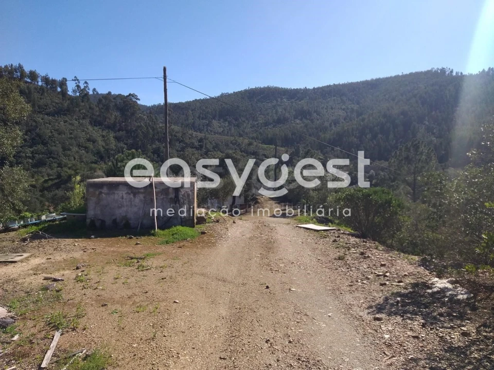 Quinta T2 para Venda em Monchique Foto 2