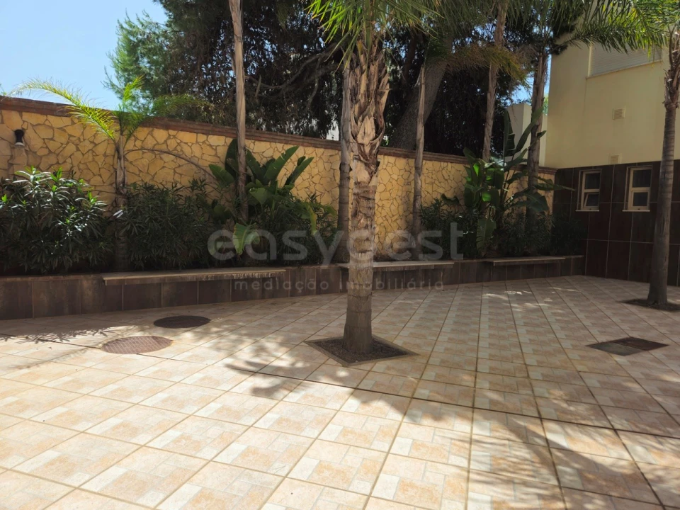 Negócio para Venda em Ferragudo Foto 14