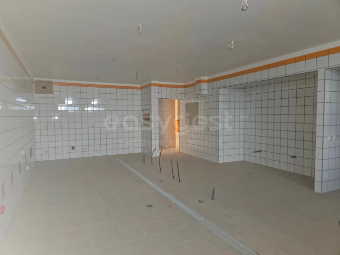 Negócio para Venda em Ferragudo Foto 8