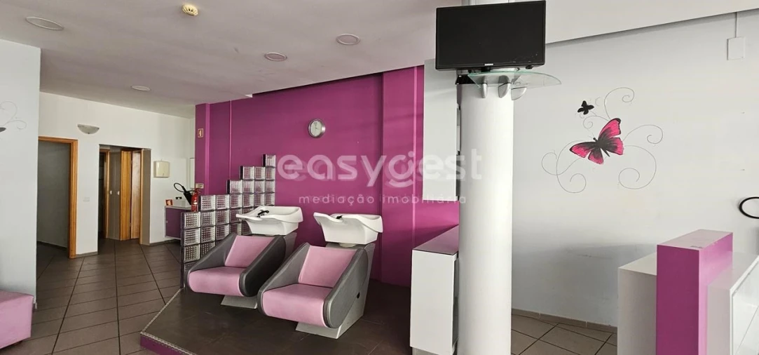 Loja para Venda em Marinha Grande Foto 5