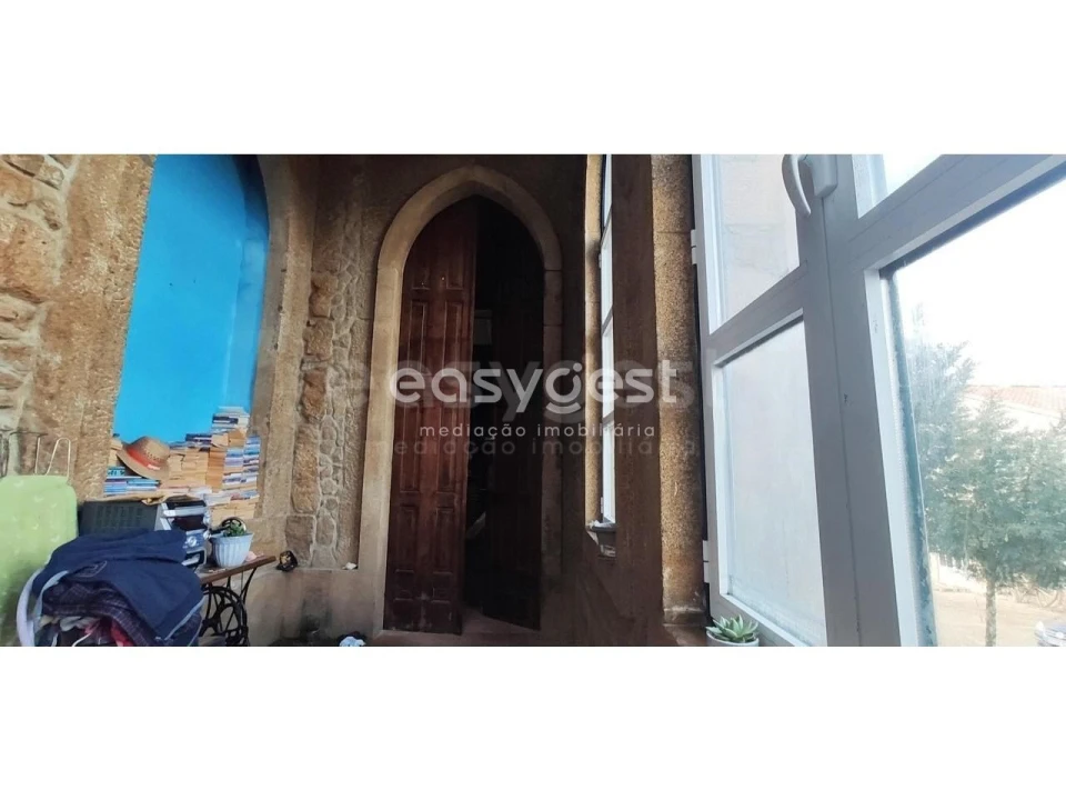 Moradia T11 para Venda em Escalhão Foto 15