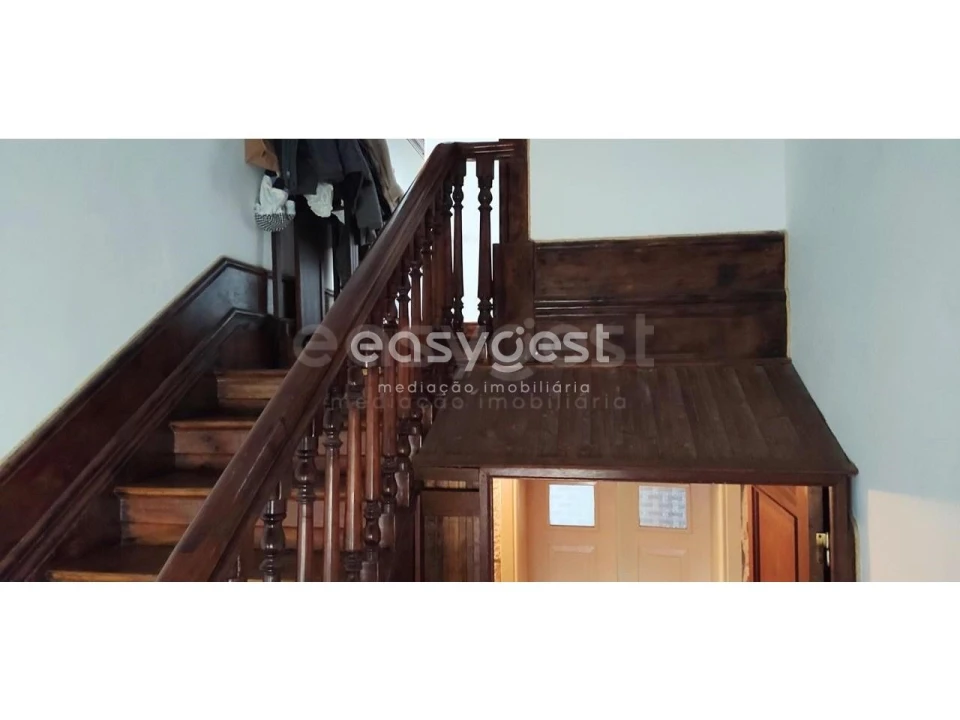 Moradia T11 para Venda em Escalhão Foto 35