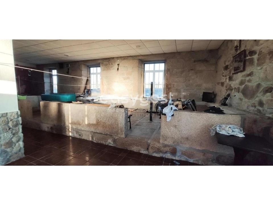 Moradia T11 para Venda em Escalhão Foto 36