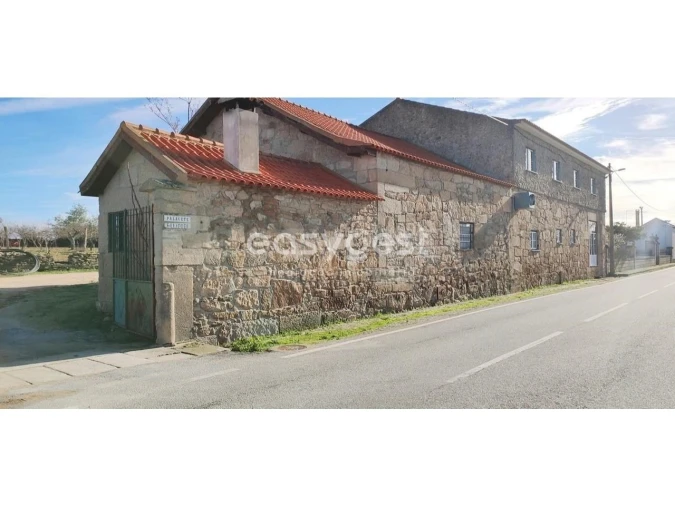 Moradia T11 para Venda em Escalhão Foto 33