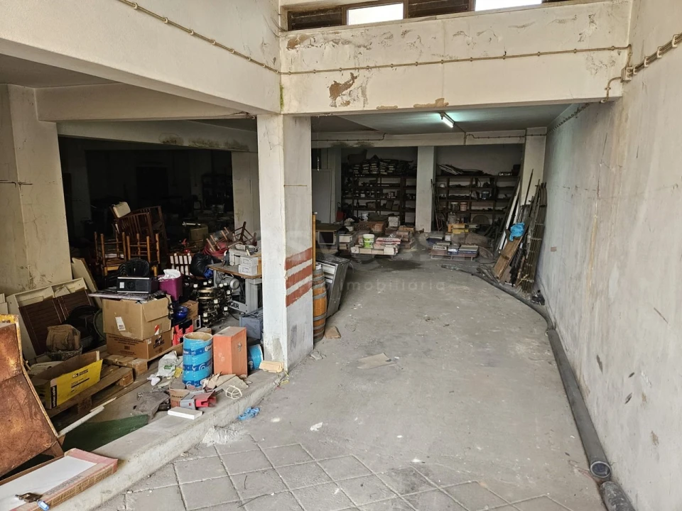 Armazém para Venda em Ferragudo Foto 2