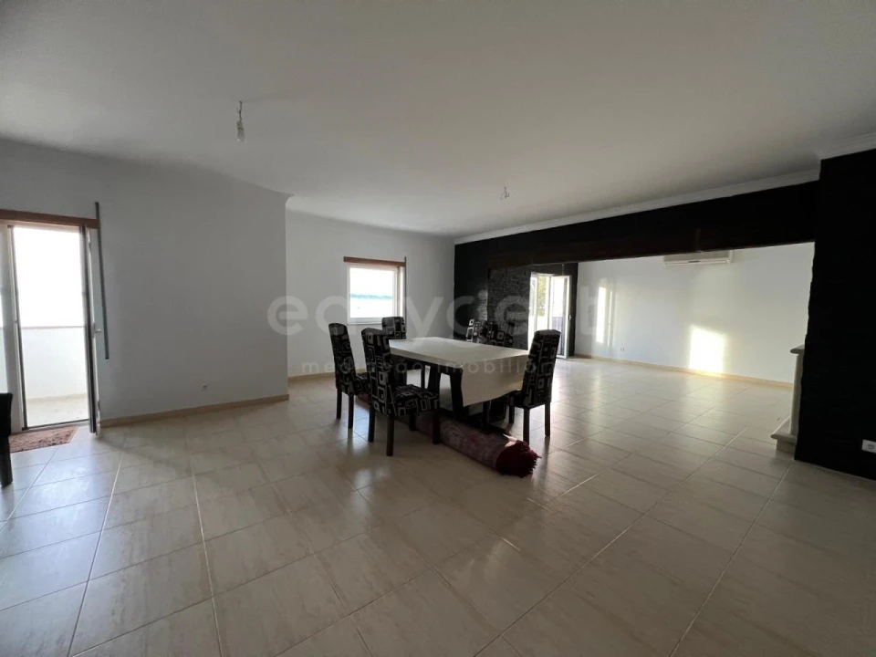 Apartamento T3 para Venda em Alcochete Foto 7