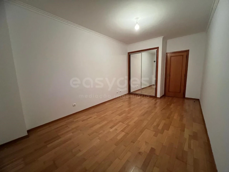 Apartamento T3 para Venda em Alcochete Foto 18
