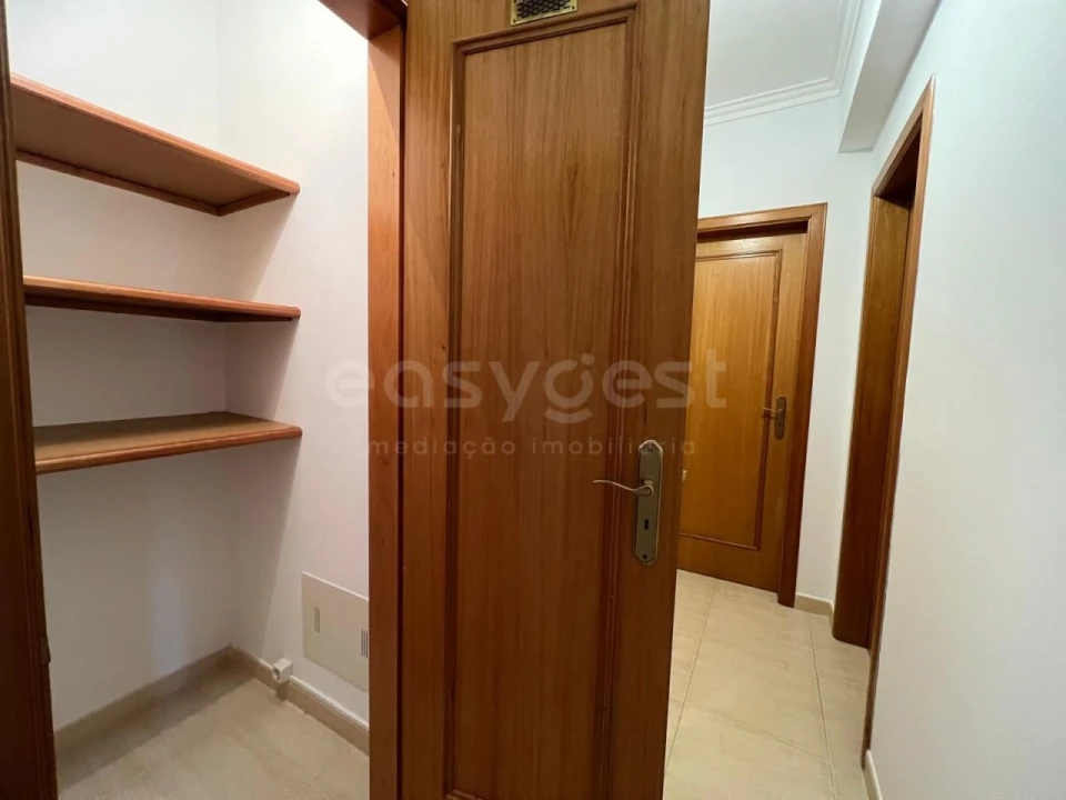 Apartamento T3 para Venda em Alcochete Foto 19