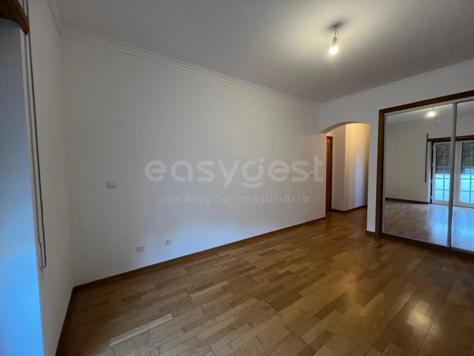 Apartamento T3 para Venda em Alcochete Foto 21