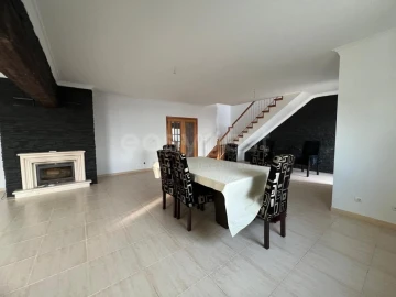 Apartamento T3 para Venda em Alcochete