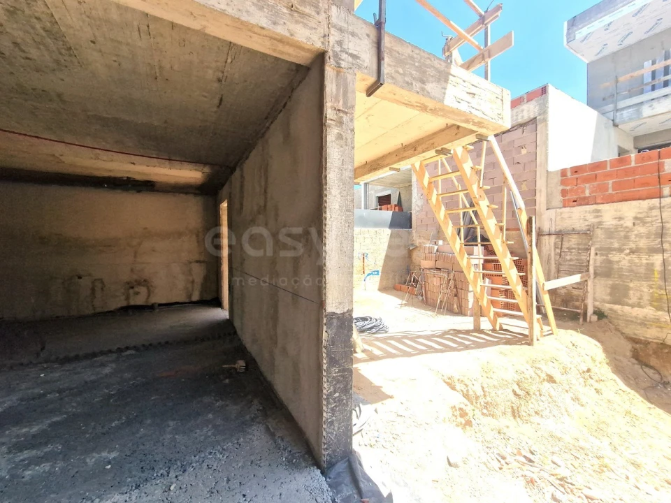 Quinta T4 para Venda em Charneca de Caparica e Sobreda Foto 9